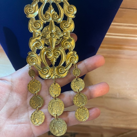 SHOWING UNLISTED ITEMS - Picture 17 of 17